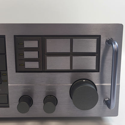 Carver Magnetic Field Amplifier Audio Video Sound Receiver AVR-100 READ