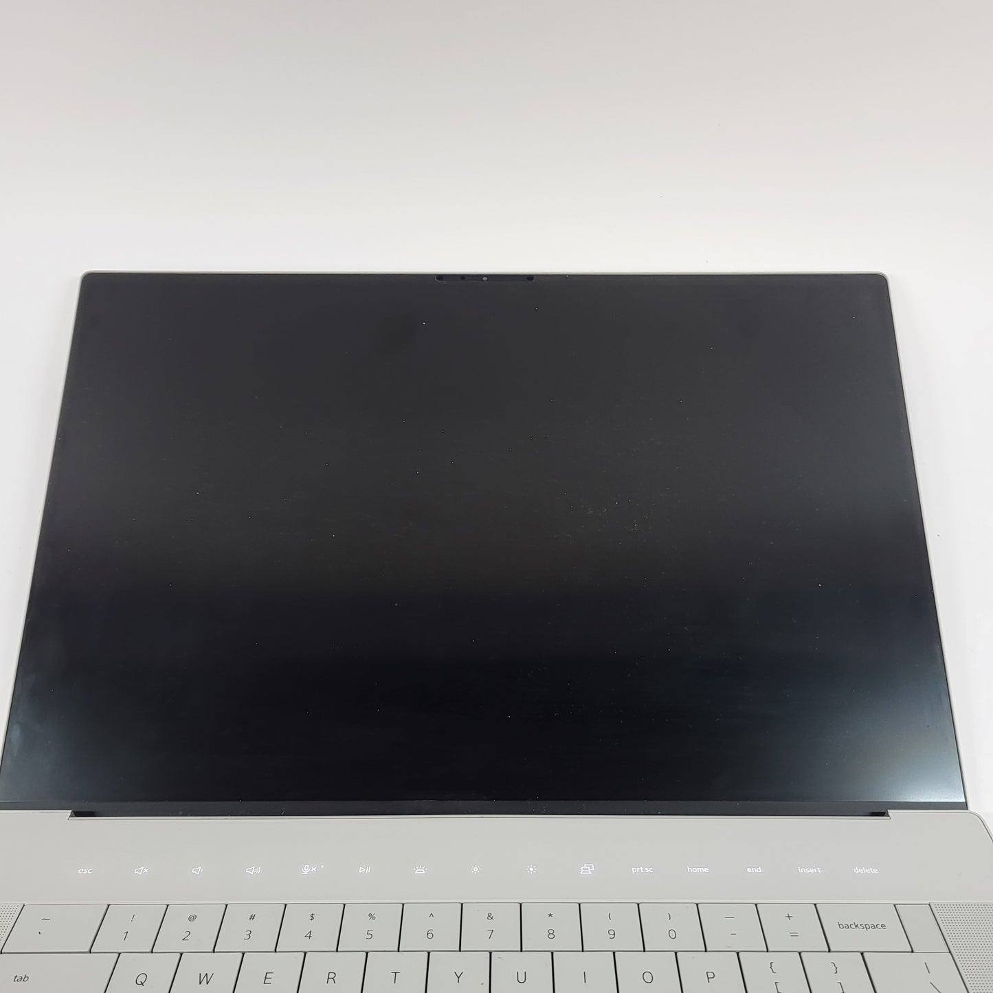 Dell XPS 9640 16.3" Core Ultra 9 185H 2.5GHz 32GB RAM 512GB SSD GeForce RTX 4060