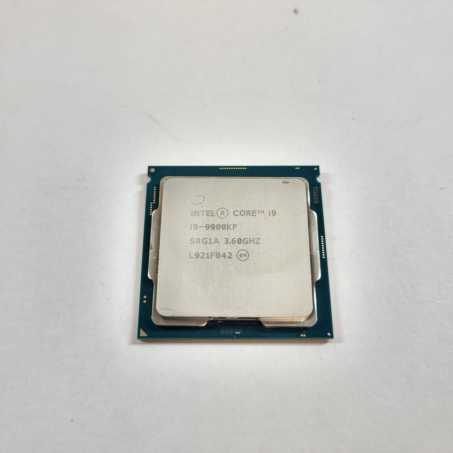 Intel Core i9-9900K 3.60GHz 8 Core SRG1A 16 Thread LGA 1151