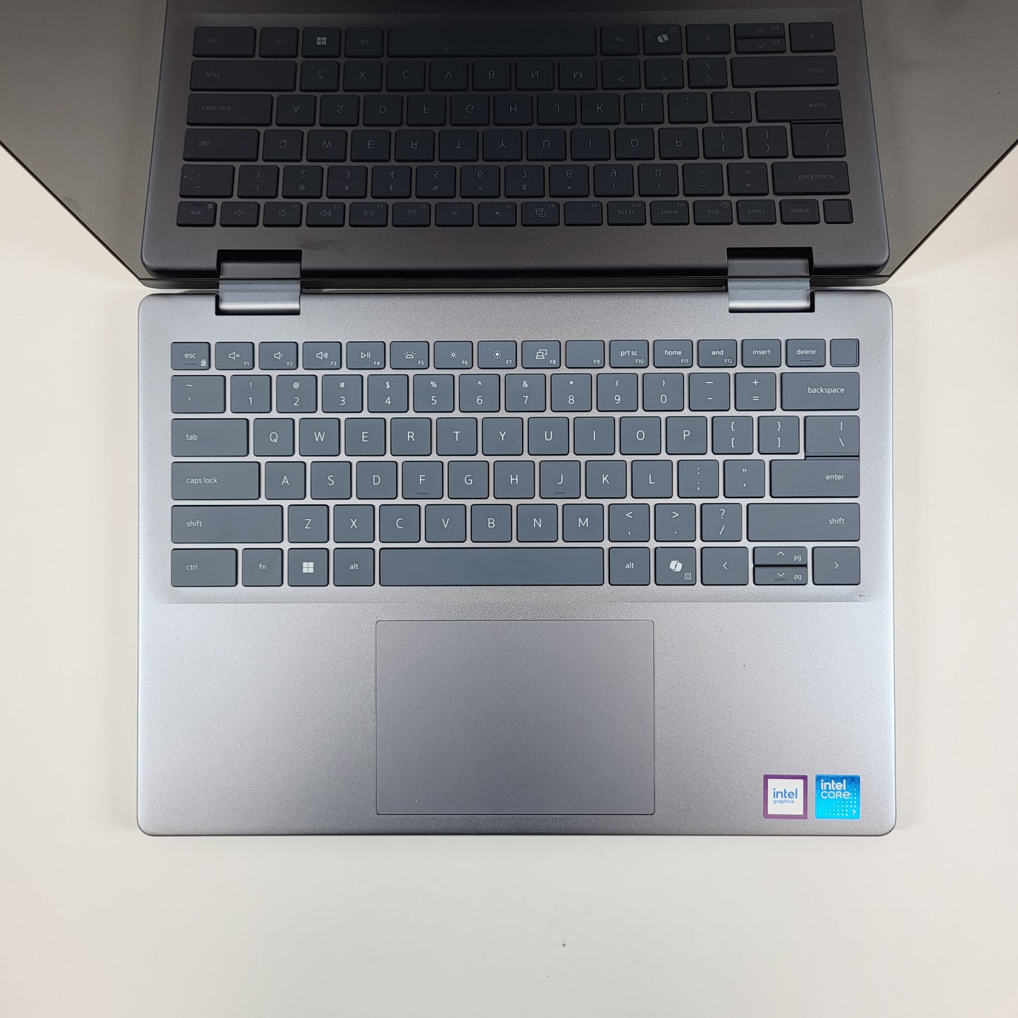 Dell Inspiron 7440 14" Core 7 150U 1.8GHz 16GB RAM 512GB HDD