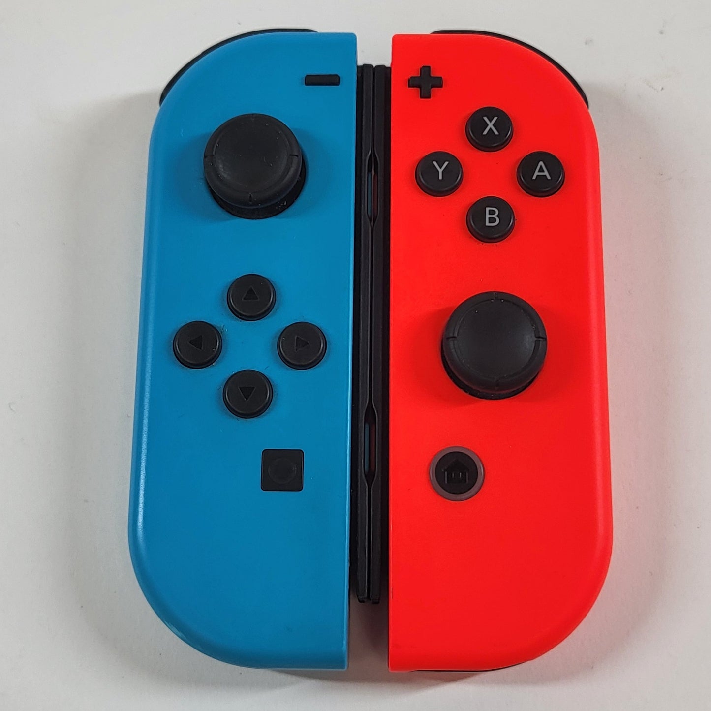 Nintendo Switch v2 Video Game Console HAC-001(-01)  Red/Blue