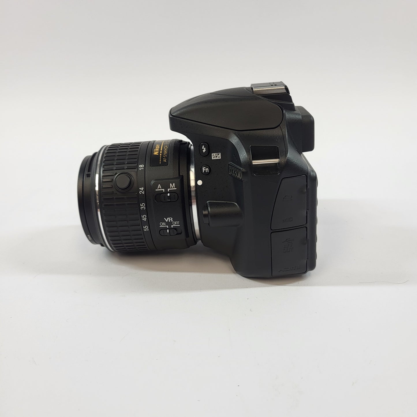 Nikon D3300 24.2MP Digital SLR DSLR Camera 4,298 Shutter Count