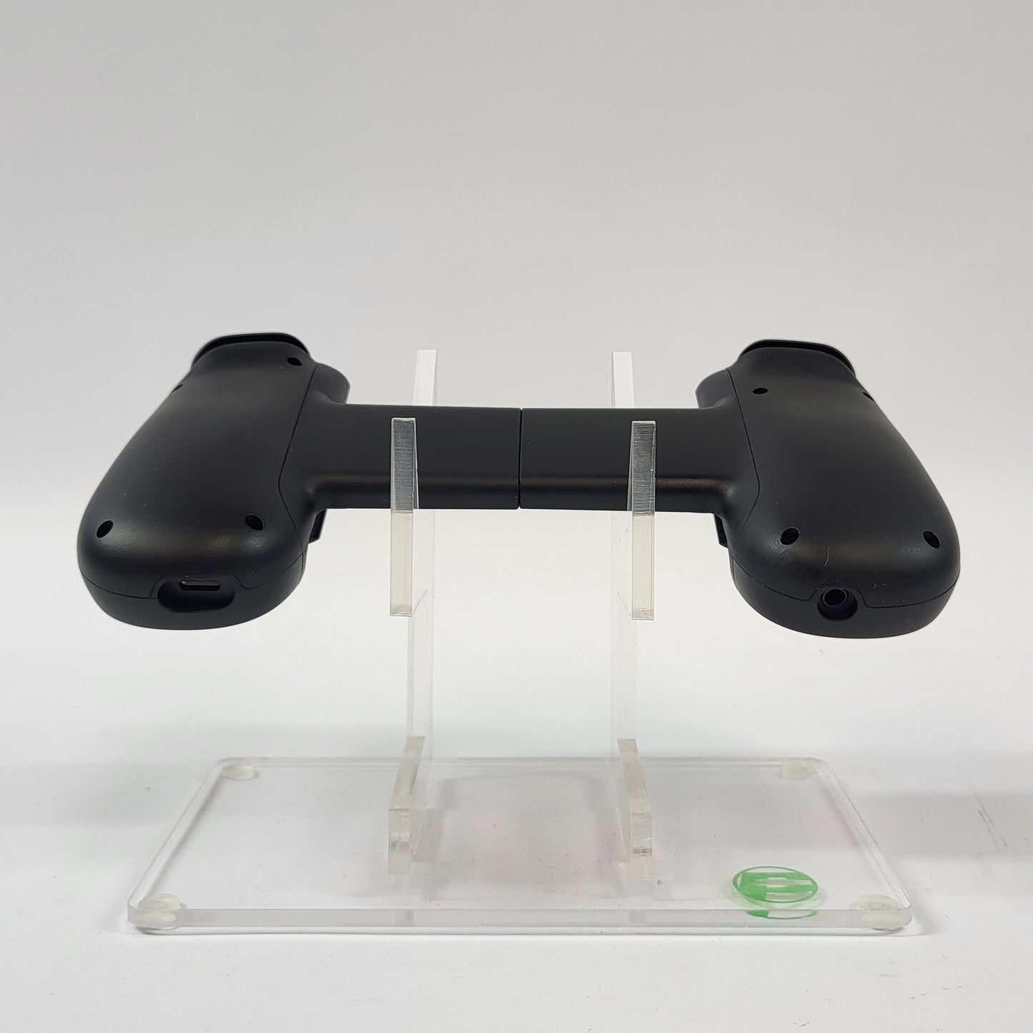 Backbone One Lightning Mobile Gaming Controller BB-02-P-BR