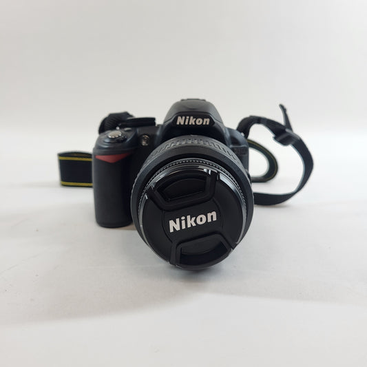 Nikon D3100 14MP SLR 716 Shutter Count