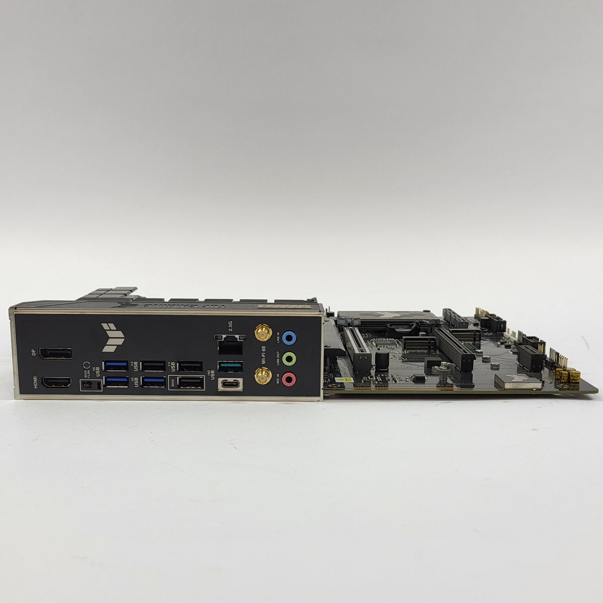 Asus TUF GAMING B650-E WIFI AM5 ATX AMD DDR5 Motherboard