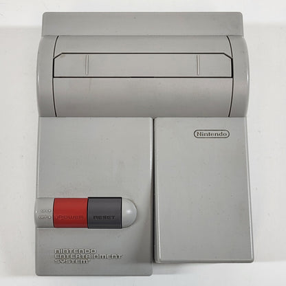 Nintendo NES Control Deck Video Game Console NES-101 Gray