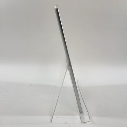 WiFi Only Apple iPad 7th Gen 32GB 17.6.1 Silver MW752LL/A