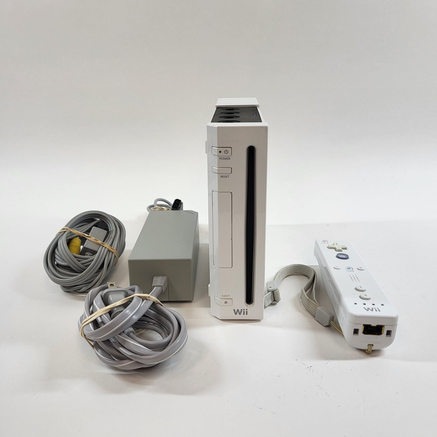 Nintendo Wii Console Gaming System RVL-001 White