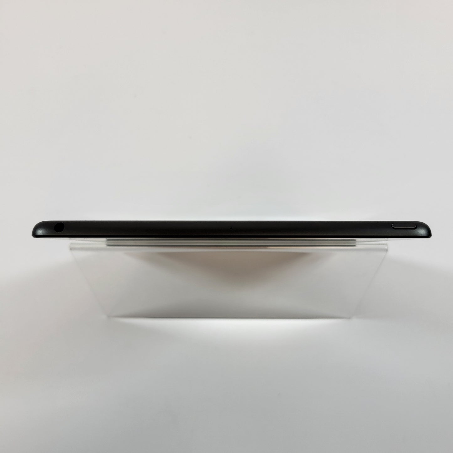WiFi Only Apple iPad 9th Gen 64GB Space Gray MK2K3LL/A