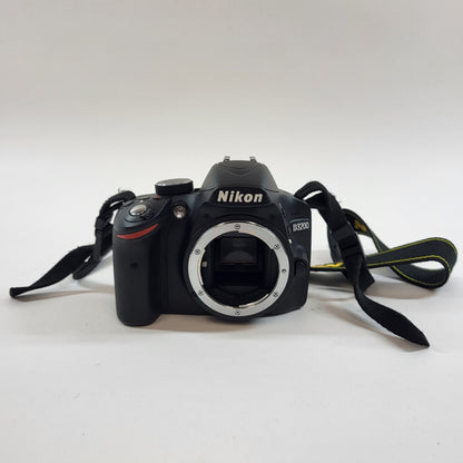 Nikon D3200 24MP Digital SLR DSLR Camera 2472 Shutter Count READ