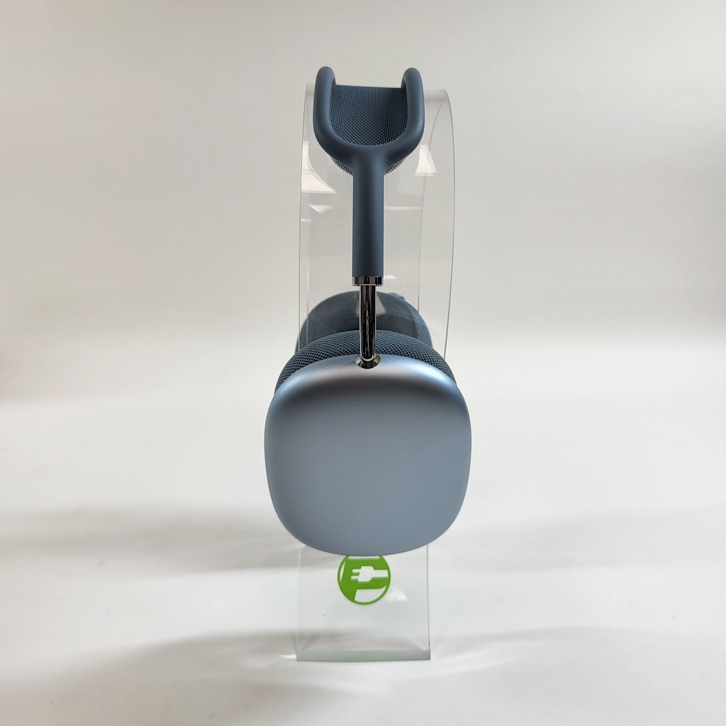 Apple AirPods Max USB-C Wireless Over-Ear Headphones Blue MWW63AM/A