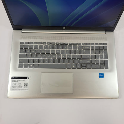 HP Laptop 17-CN3003DX 17.3" i3-N305 1.8GHz 8GB RAM 256GB SSD