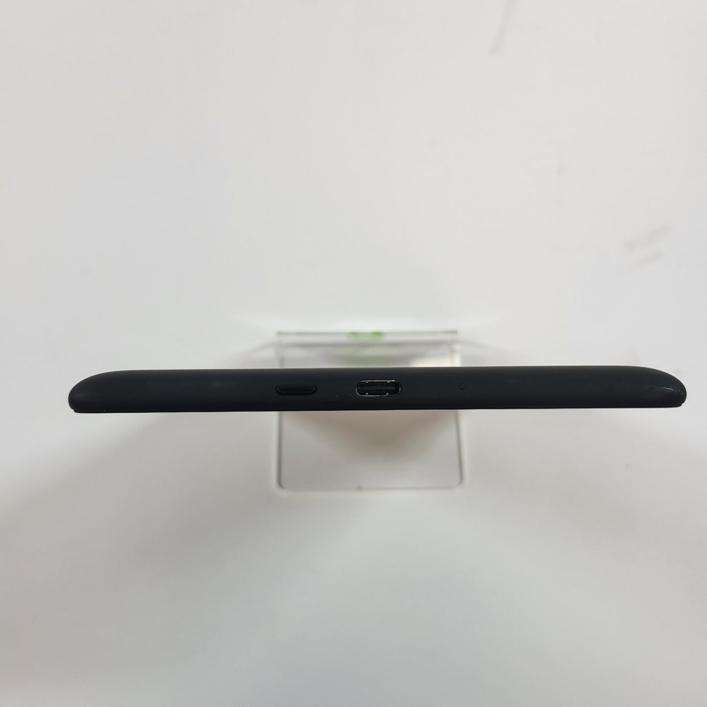WiFi Only Amazon Kindle Paperwhite 11th Gen 8GB Black M2L3EK