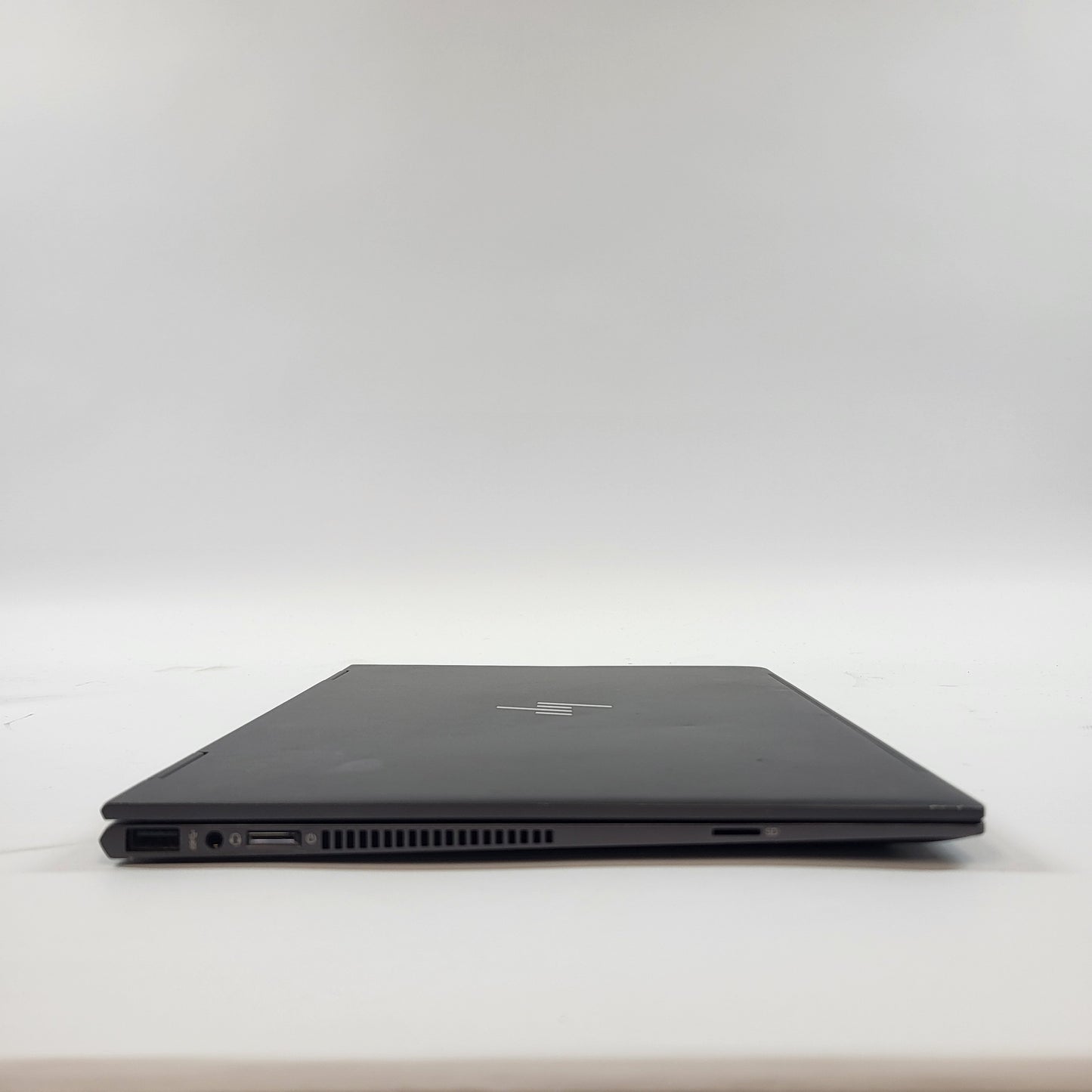 HP Envy x360 13m-ag0001dx 13.3" Ryzen 7 2700U 2.0GHz 8GB RAM 250GB SSD