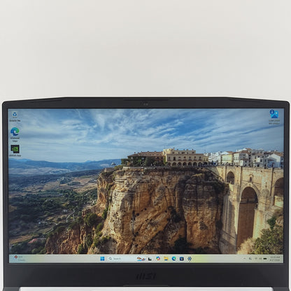 MSI Katana GF66 11UD 15.6" i7-11800H 2.3GHz 16GBRAM 512GBSSD GeForce RTX 3050 Ti