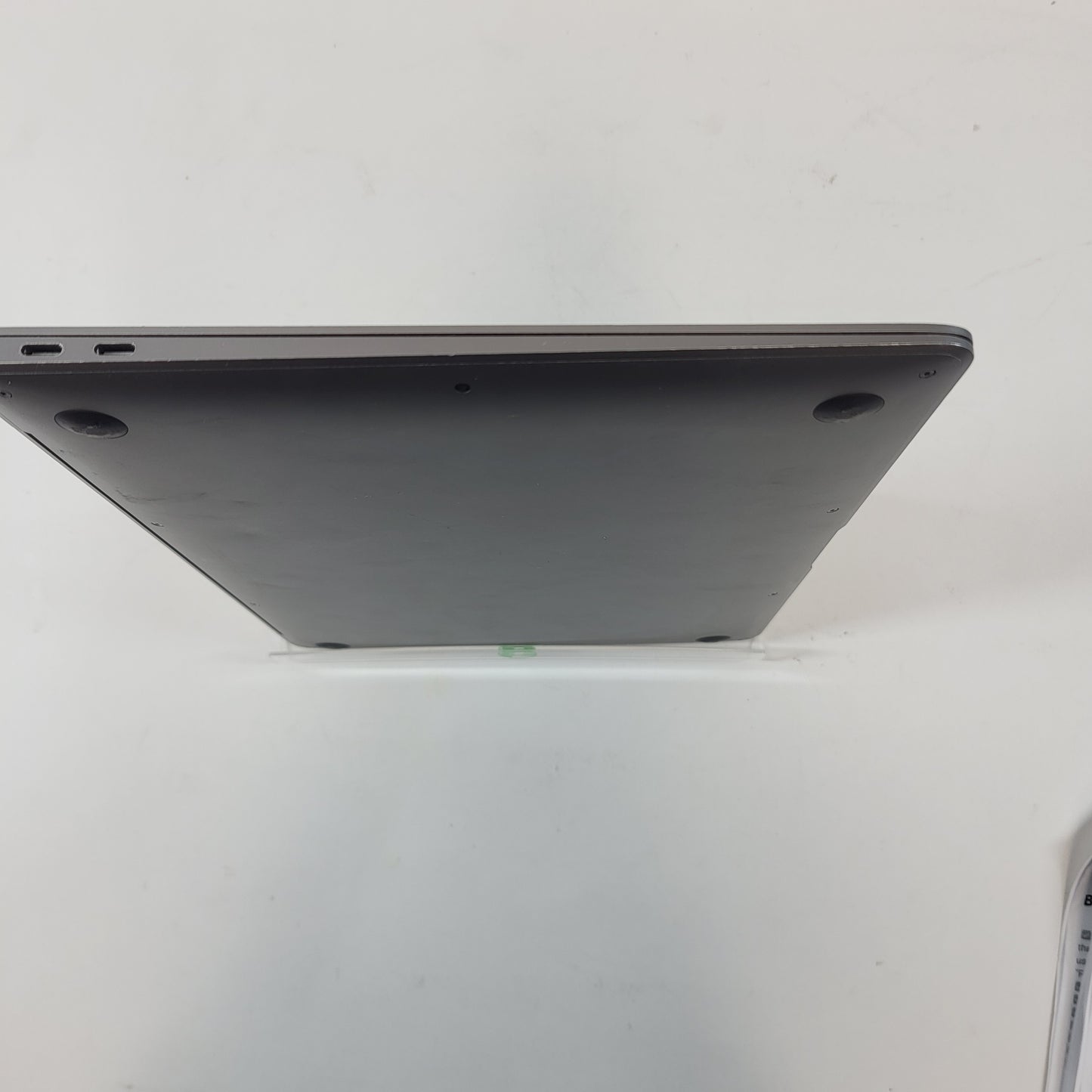 2019 Apple MacBook Air 13.3" i5 1.6GHz 8GB RAM 256GB SSD Space Gray A1932 READ