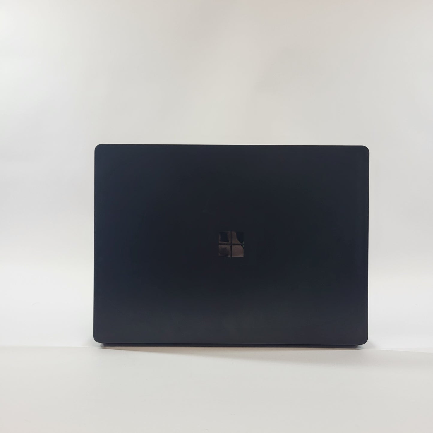 Microsoft Surface Laptop 5 1951 13.5" i5-1245U  2.5GHz 8GB RAM 256GB SSD