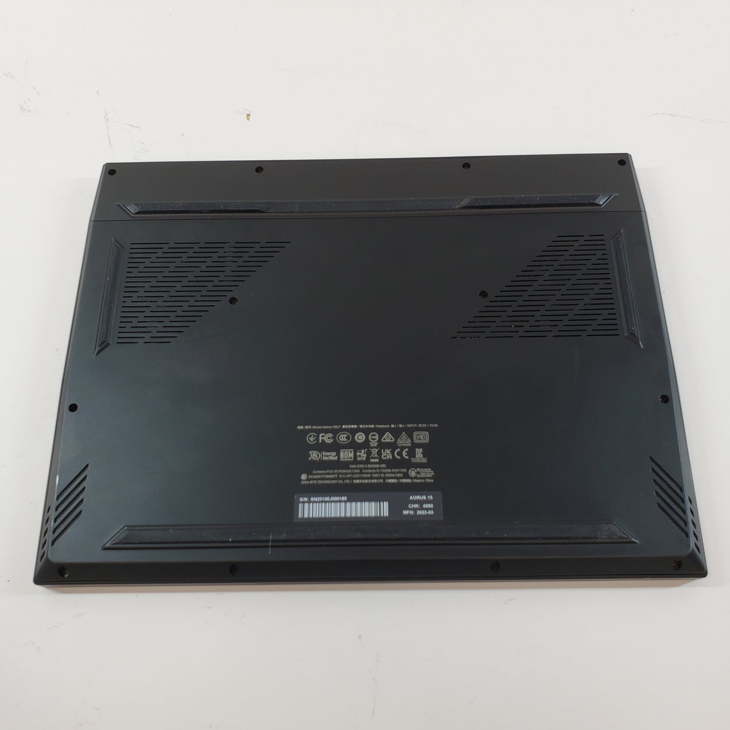 Aorus 15 BMF X5LF 15.6" i5-13500F 2.6GHz 8GB RAM 512GB SSD GeForce RTX 4050
