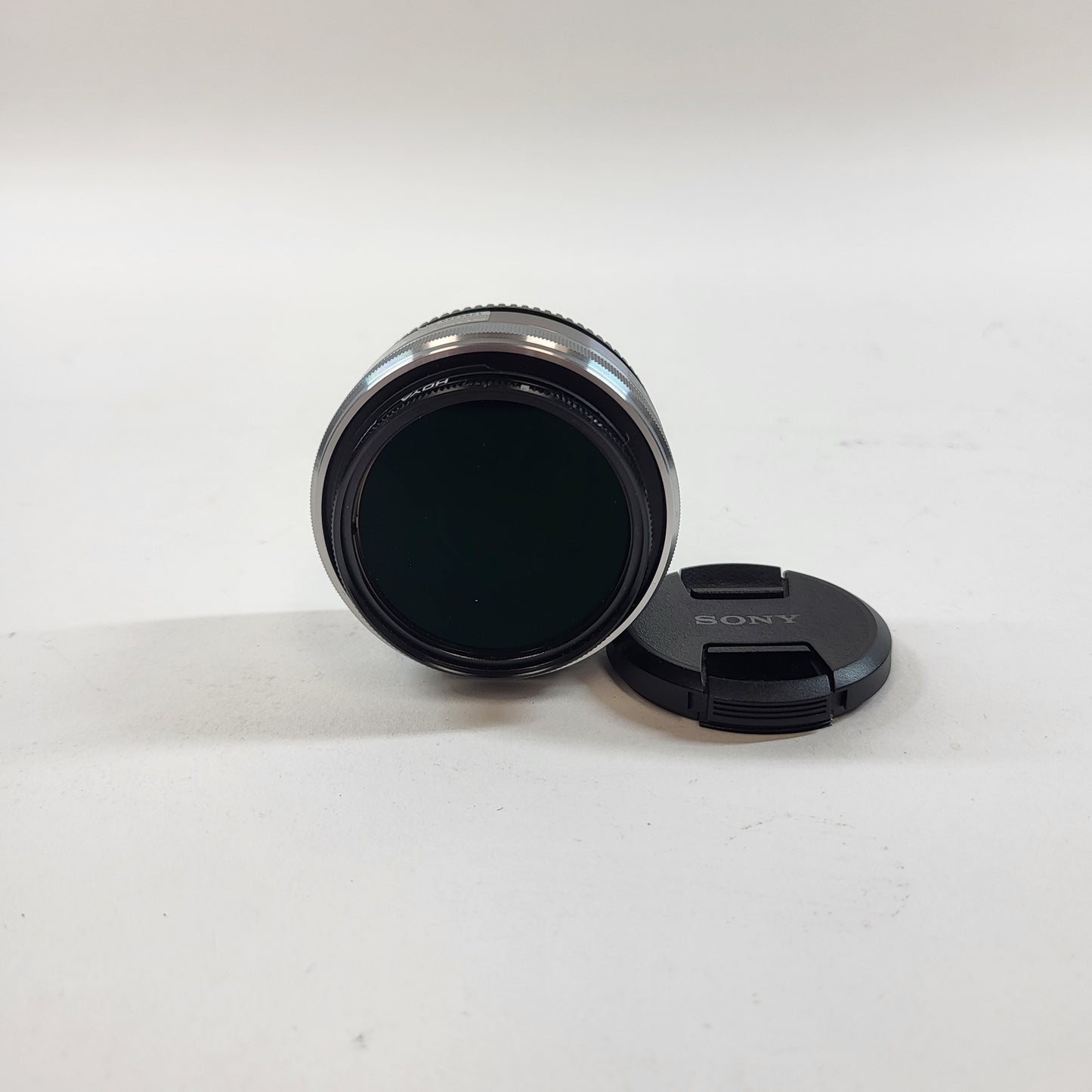 Sony SEL16F28 16mm f/2.8 E-Mount  APS-C SEL16F28 Auto & Manual Lens