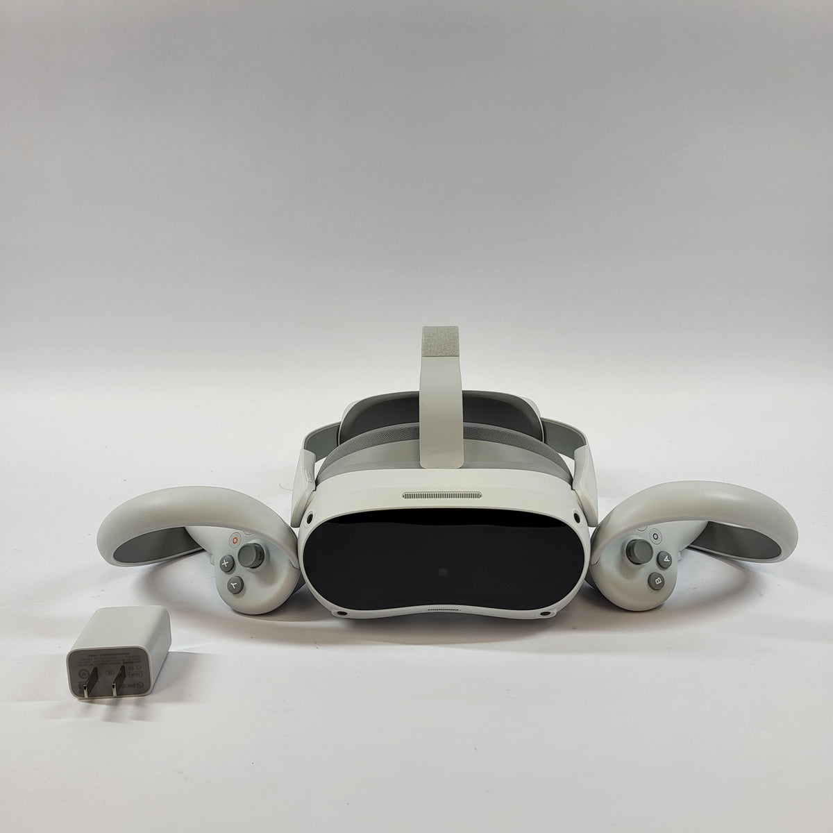 Pico 4 256GB Standalone All-in-One VR Headset A8110