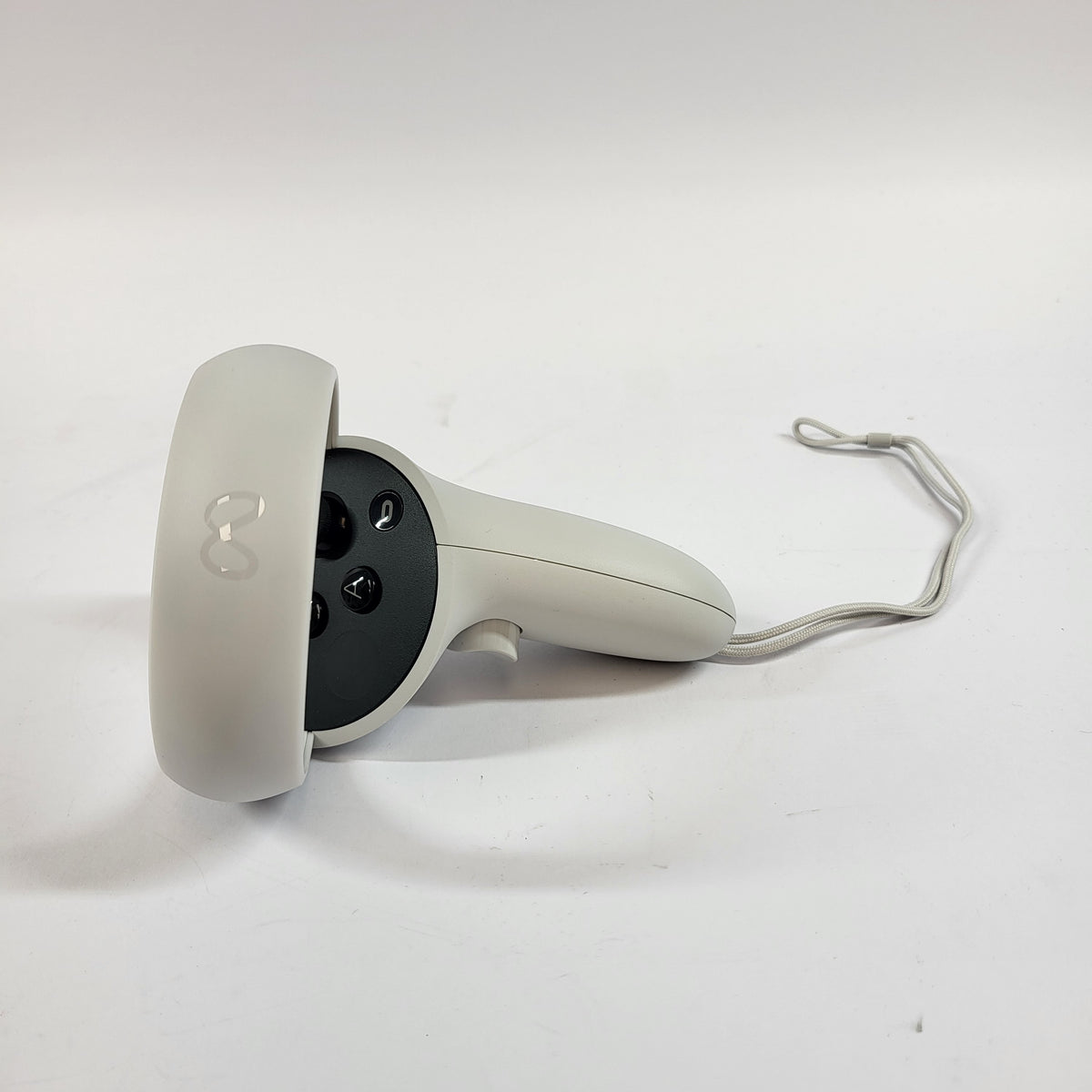 Meta Quest 2 128GB Standalone All-in-One VR Headset KW49CM
