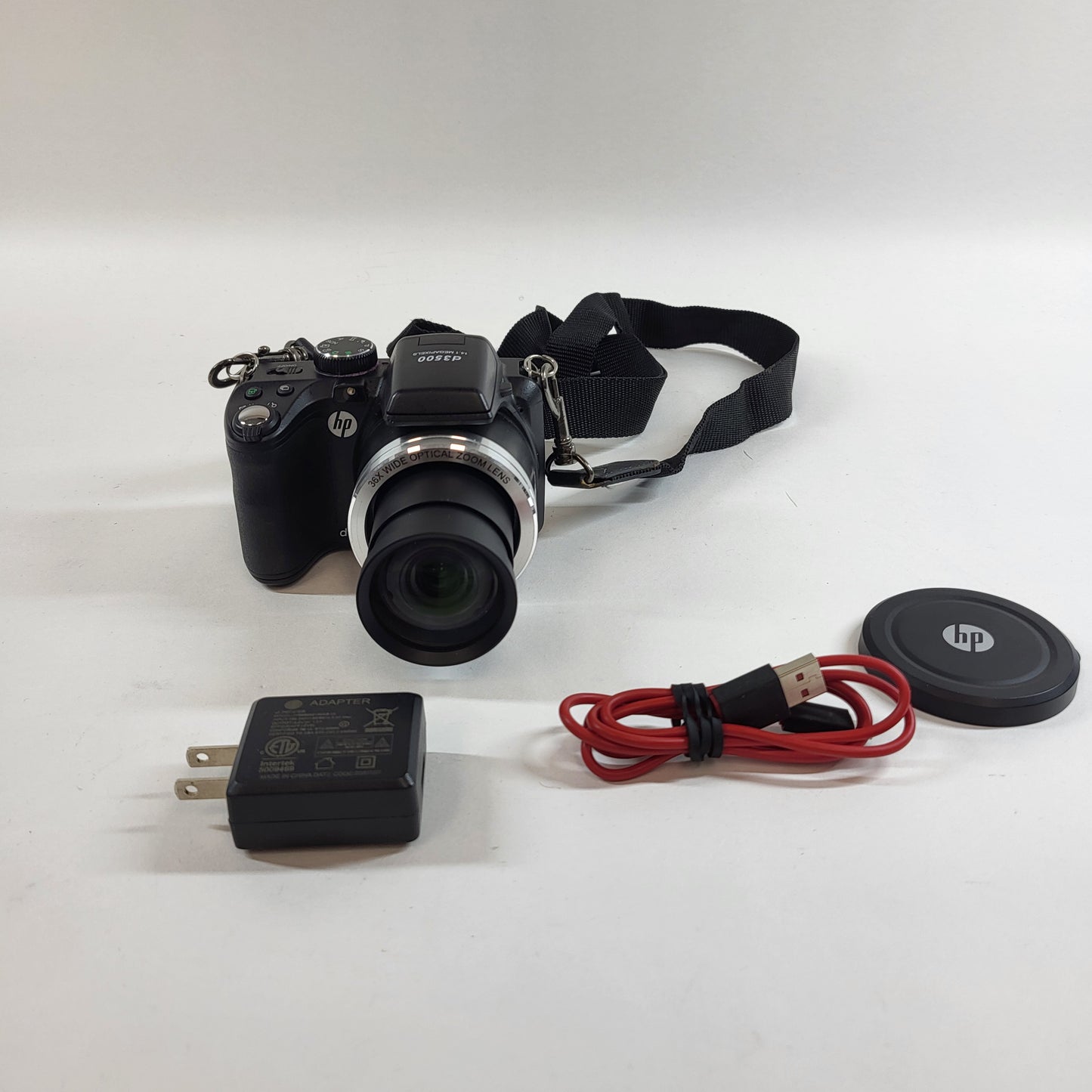 HP D3500 14.1MP Digital Camera