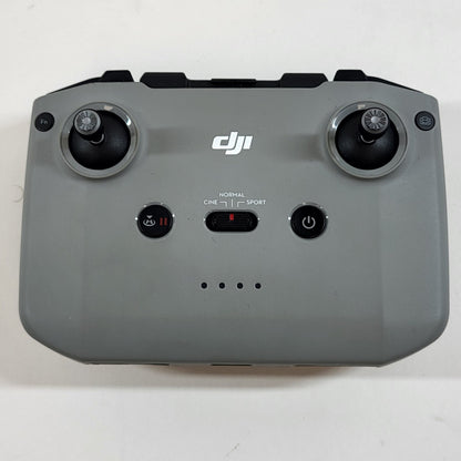 DJI Mavic 3 4K Quadcopter Camera Drone L2A Fly More Combo