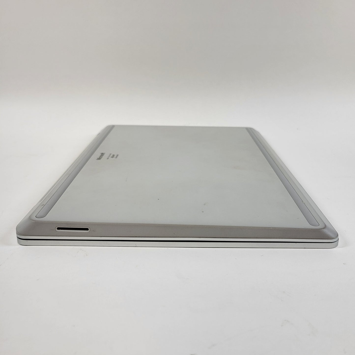 Microsoft Surface Laptop Go 2 1943 12.4" i5-1035G1 3.6GHz 8GB RAM 256GB SSD