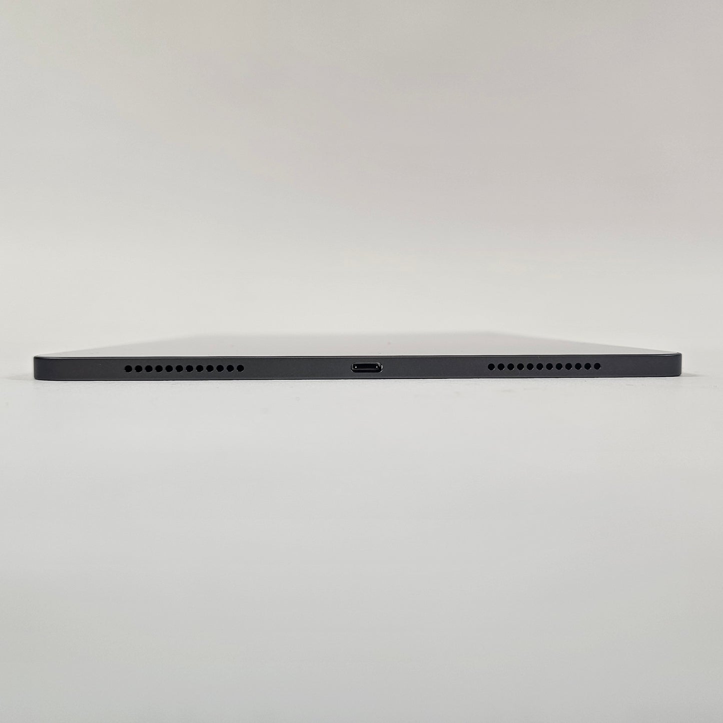 WiFi Only Apple iPad Air 5th Gen 64GB SPACE GRAY MM9C3LL/A