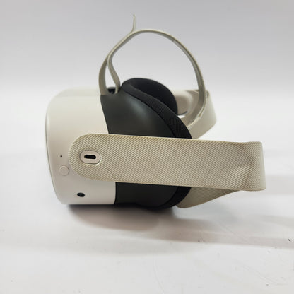 Meta Quest 3S 128GB Standalone All-in-One VR Headset P97