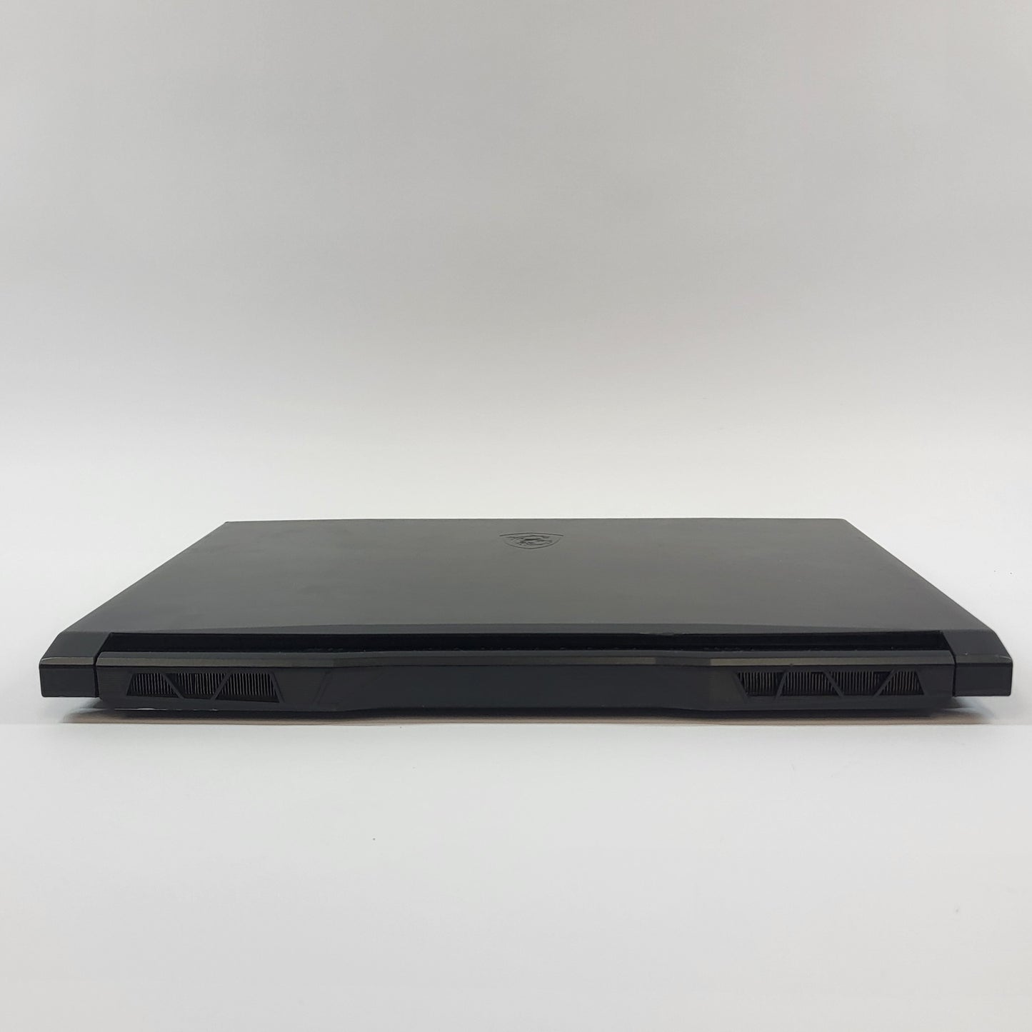 MSI Katana GF66 11UD 15.6" i7-11800H 2.3GHz 16GBRAM 512GBSSD GeForce RTX 3050 Ti