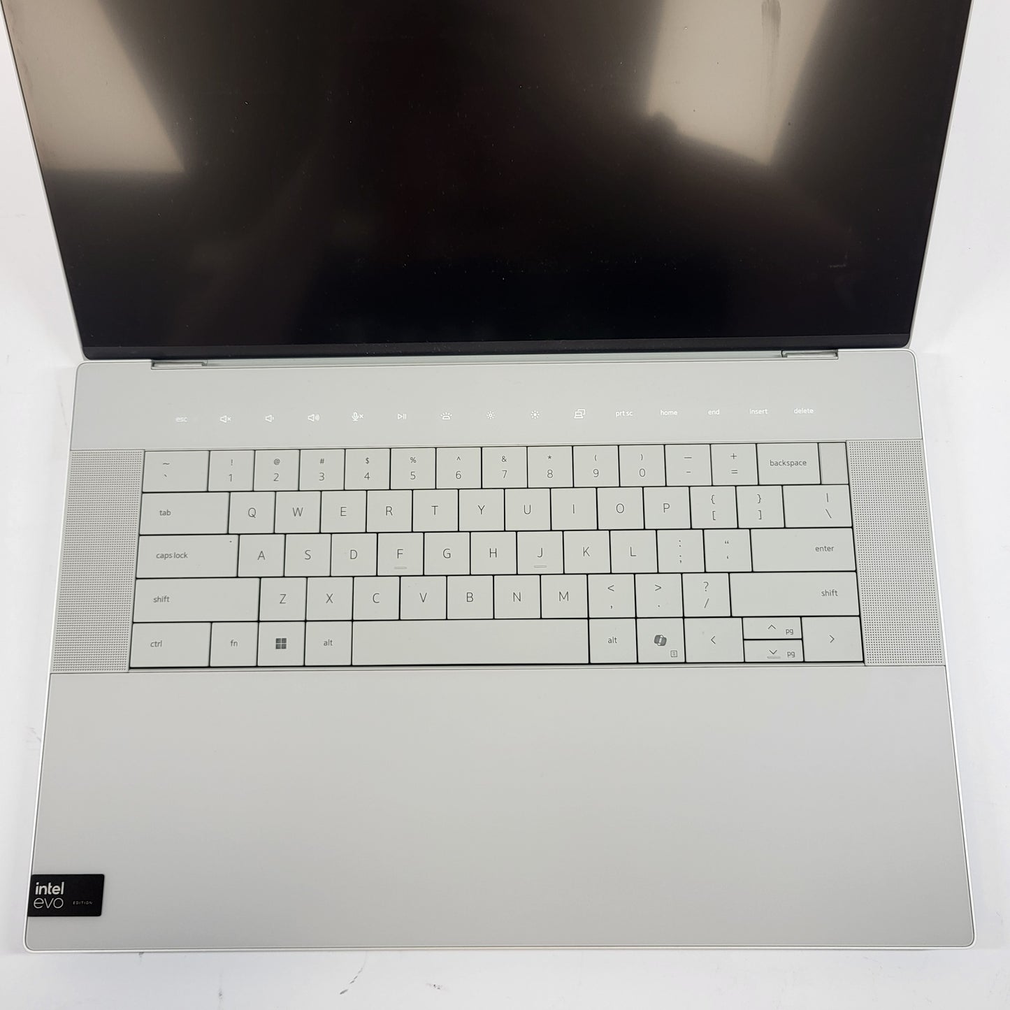 Dell XPS 3000 16.3" Core Ultra 9 185H 2.5GHz 32GB RAM 512GB SSD GeForce RTX 4060