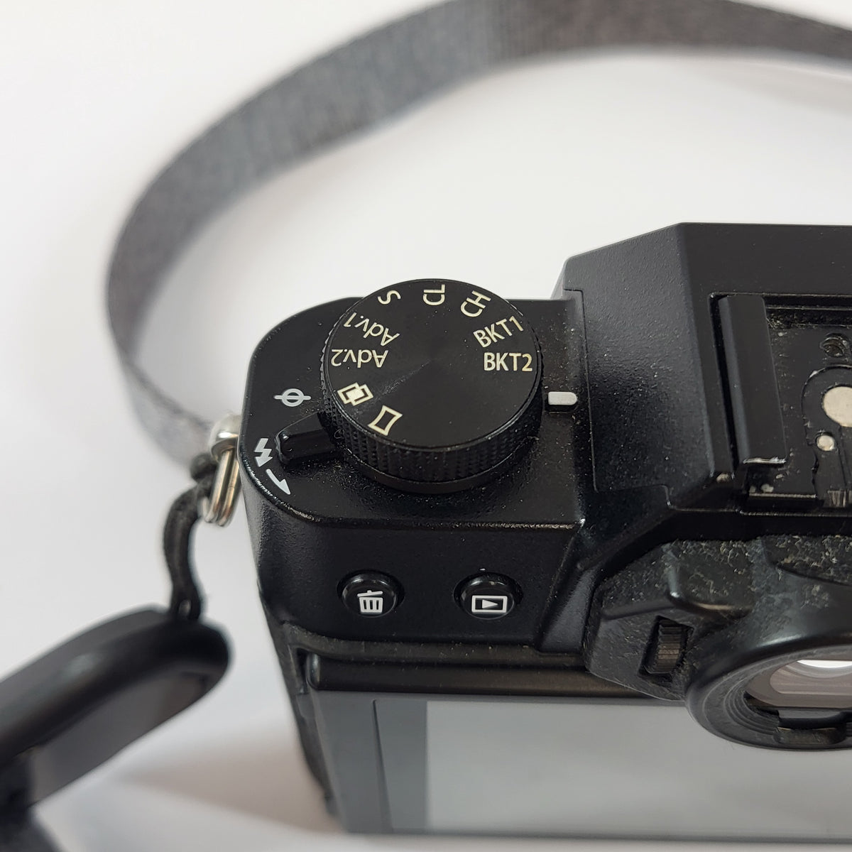 Fujifilm X-T10 16.3MP X-Mount Mirrorless Camera