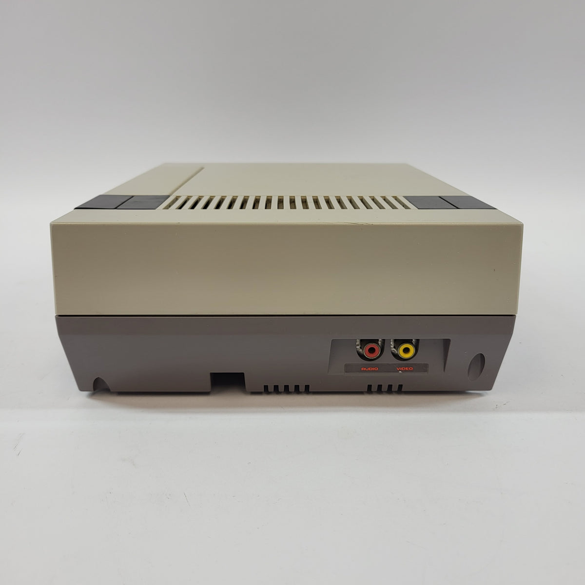 Nintendo Entertainment System NES Console Gaming System NES-001 Gray