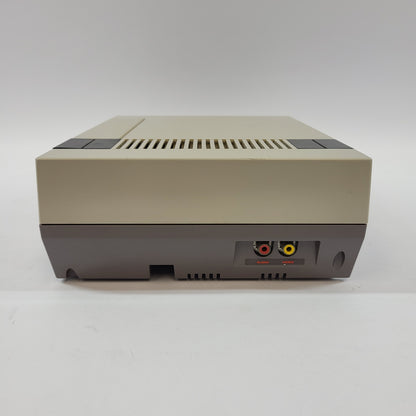 Nintendo Entertainment System NES Console Gaming System NES-001 Gray