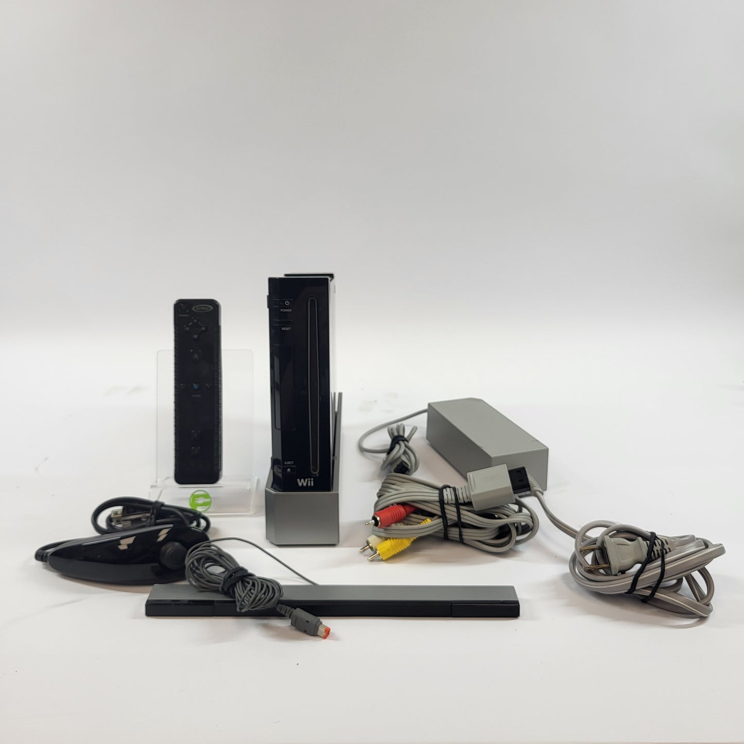 Nintendo Wii Console Gaming System RVL-001 Black