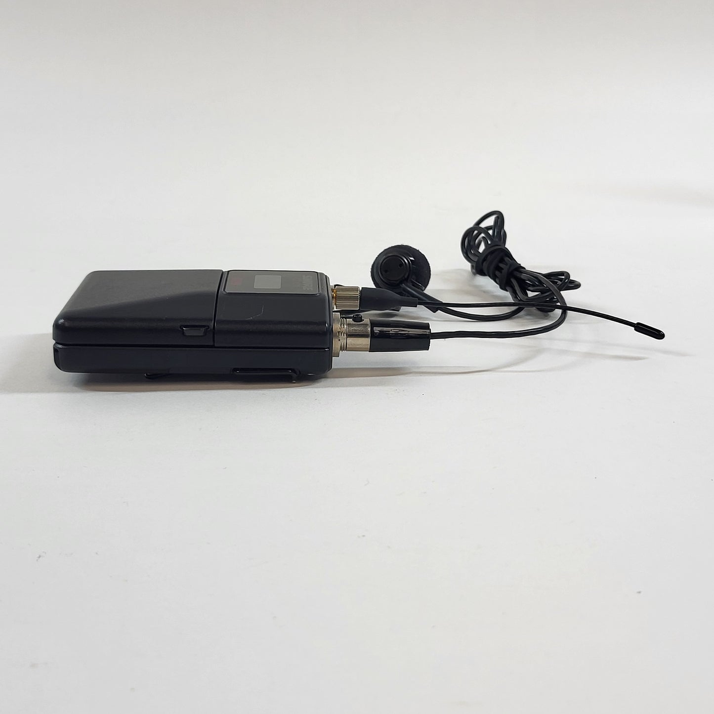 Shure QLXD1 572 - 616MHz Wireless Bodypack Transmitter QLXD1-J50A