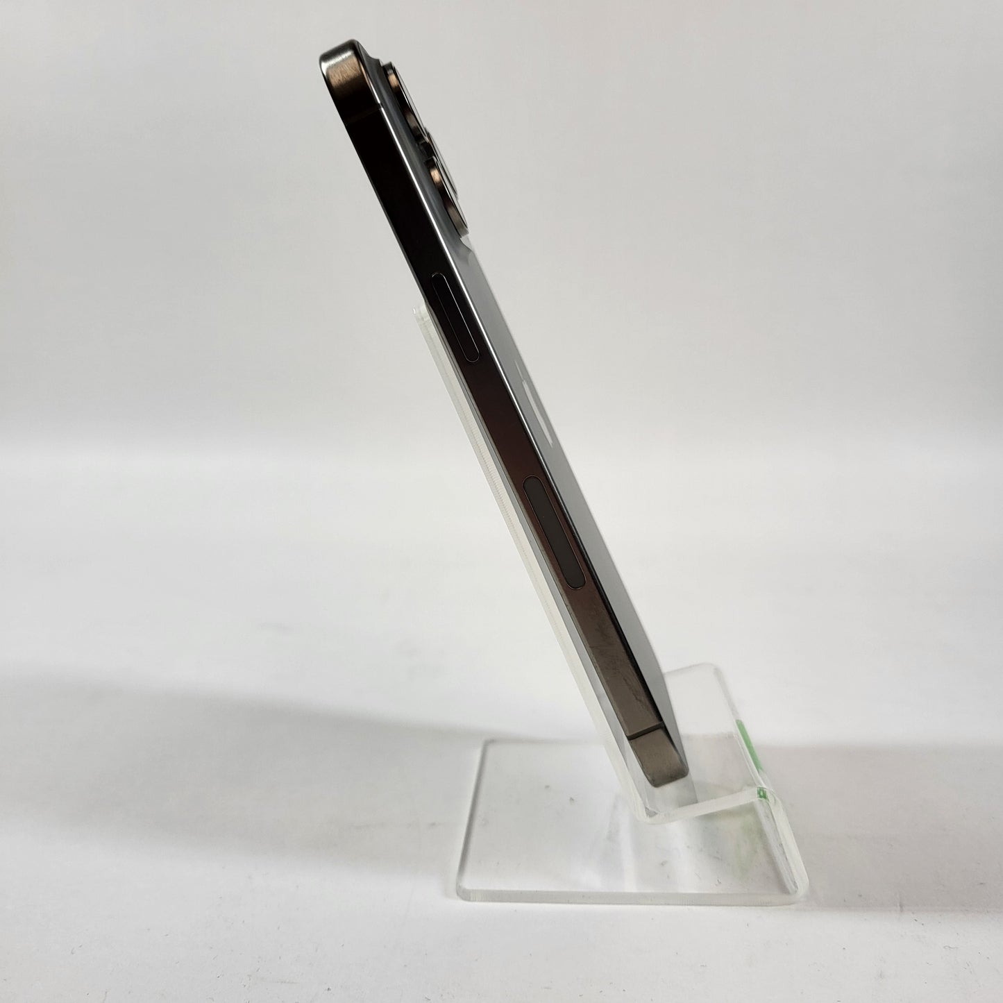 Factory Unlocked Apple iPhone 15 Pro Max 256GB Natural Titanium MU683LL/A