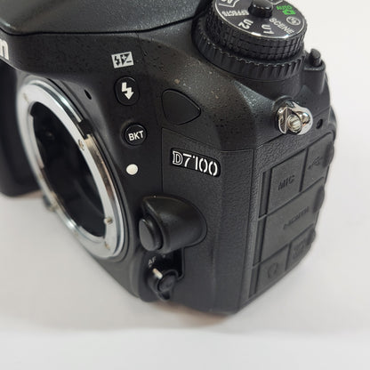 Nikon D7100 24.1MP SLR