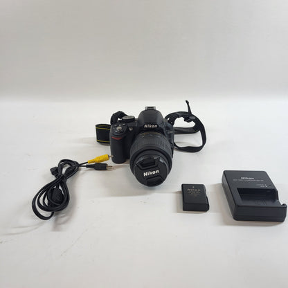 Nikon D3100 14MP SLR 716 Shutter Count