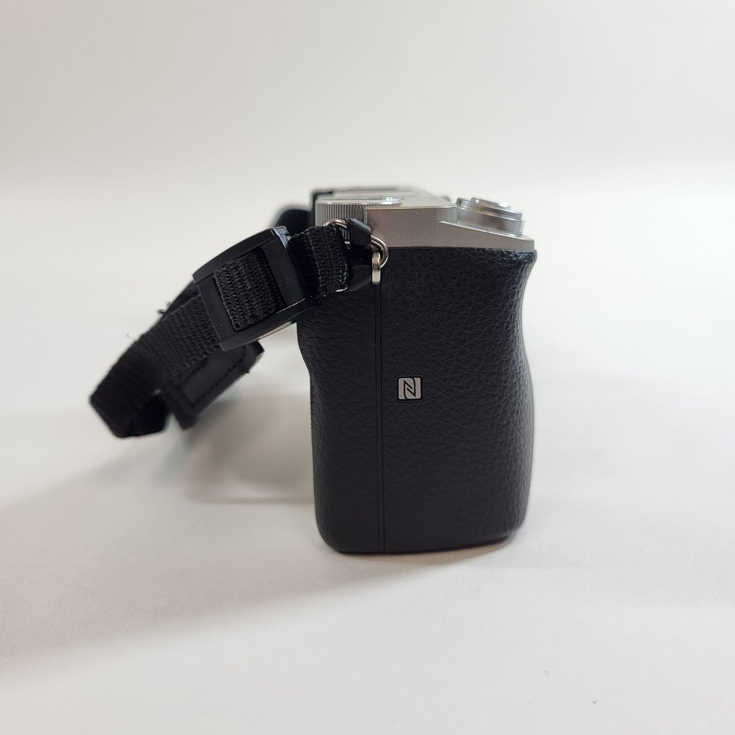 Sony Alpha A6000 24.3MP APS-C Interchangeable Lens Camera 2753 Shutter Count