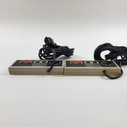 Nintendo NES Original Controller x2 NES-004 Gray