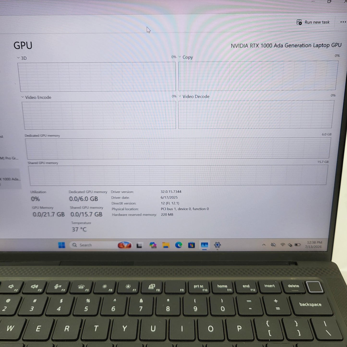 Dell Precision 5490 14" Core Ultra 9 185H 2.5GHz 32GB RAM 1TB SSD RTX 1000 Ada