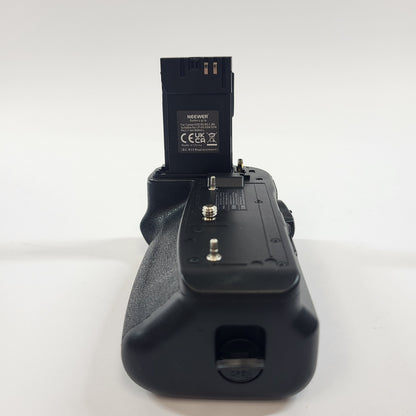 Canon EOS R6 Mark II 24.2MP Full Frame Mirrorless Digital Camera