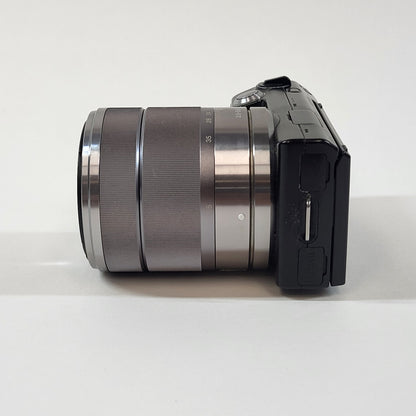 Sony Alpha NEX-5 14.1MP Compact Digital Camera