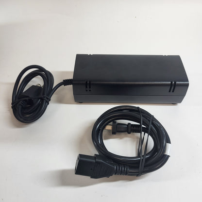 Microsoft Xbox 360 S 4GB Console Gaming System Black 1439