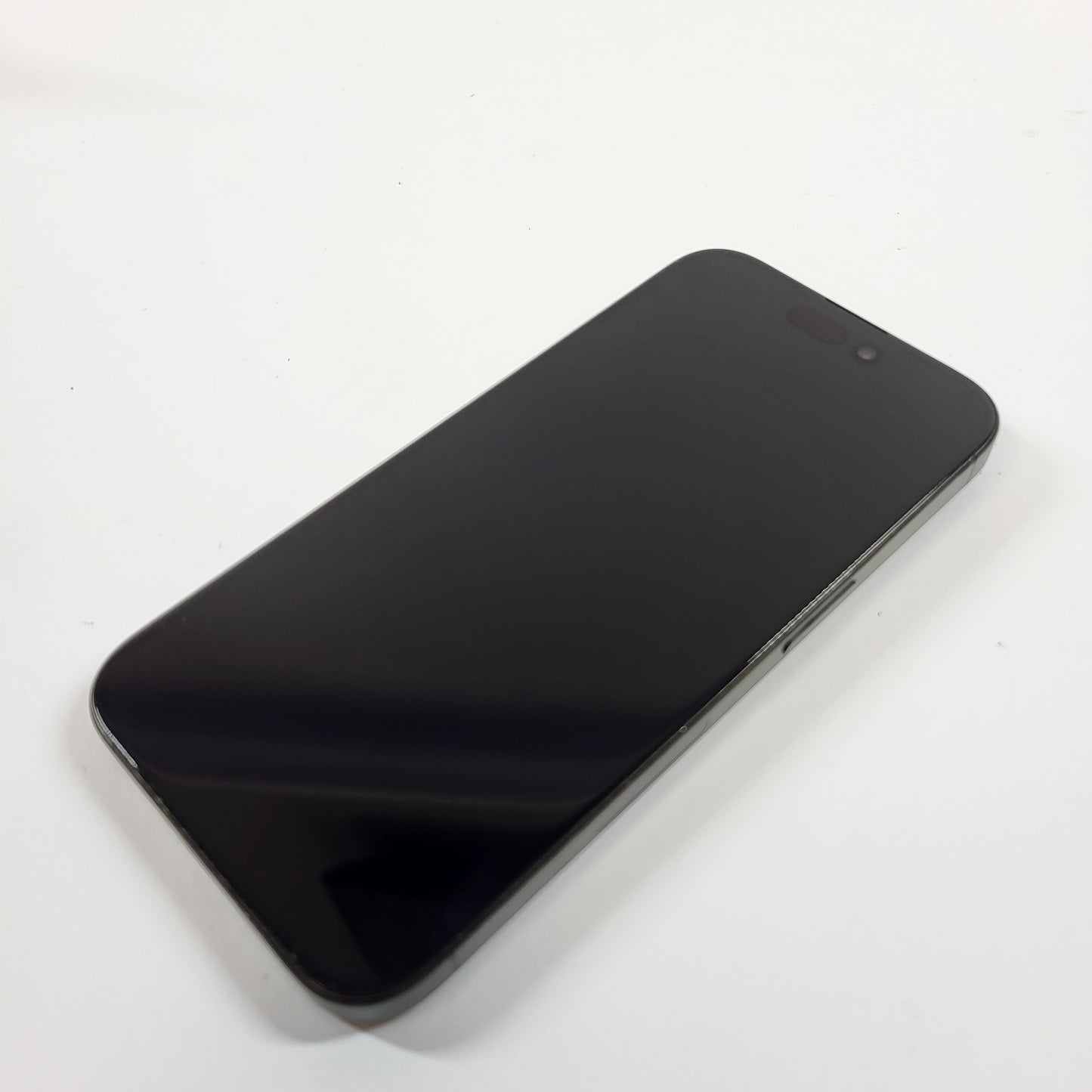 Factory Unlocked Apple iPhone 15 Pro 256GB Black Titanium MTQR3LL/A