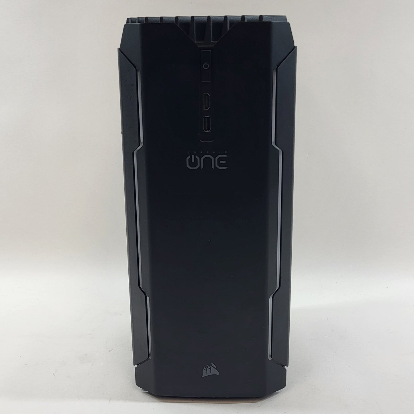 Corsair ONE Pro 600I Core i7-7700K 16GB RAM 2TB HDD 500GB SSD GTX 1080 Ti