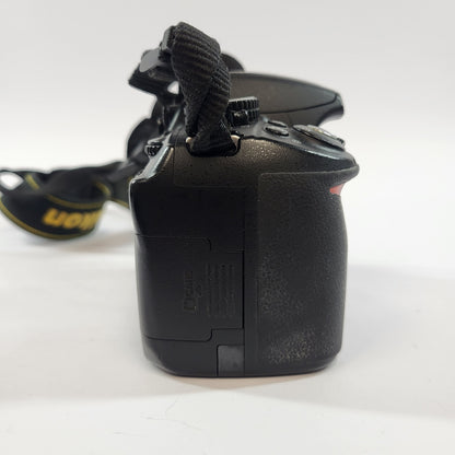 Nikon D3100 14.2MP Digital SLR DSLR Camera 55272 Shutter Count