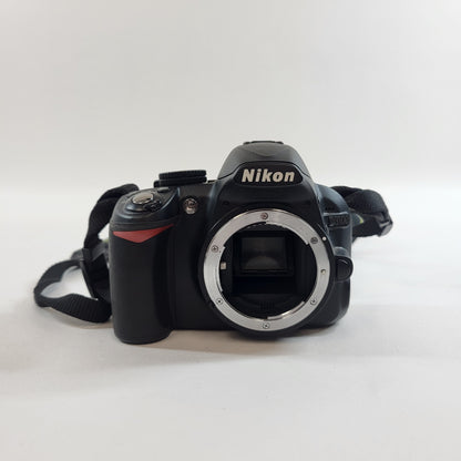 Nikon D3100 14.2MP Digital SLR DSLR Camera 5938 Shutter Count